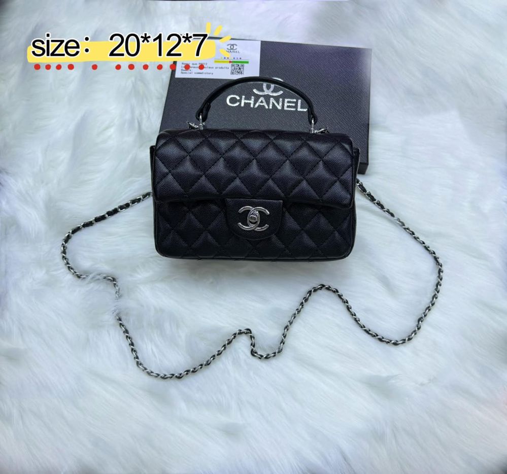 حقيبة شانيل كوكو هاندل ميني (Quilted Mini Flap Bag)_thumbnail_1