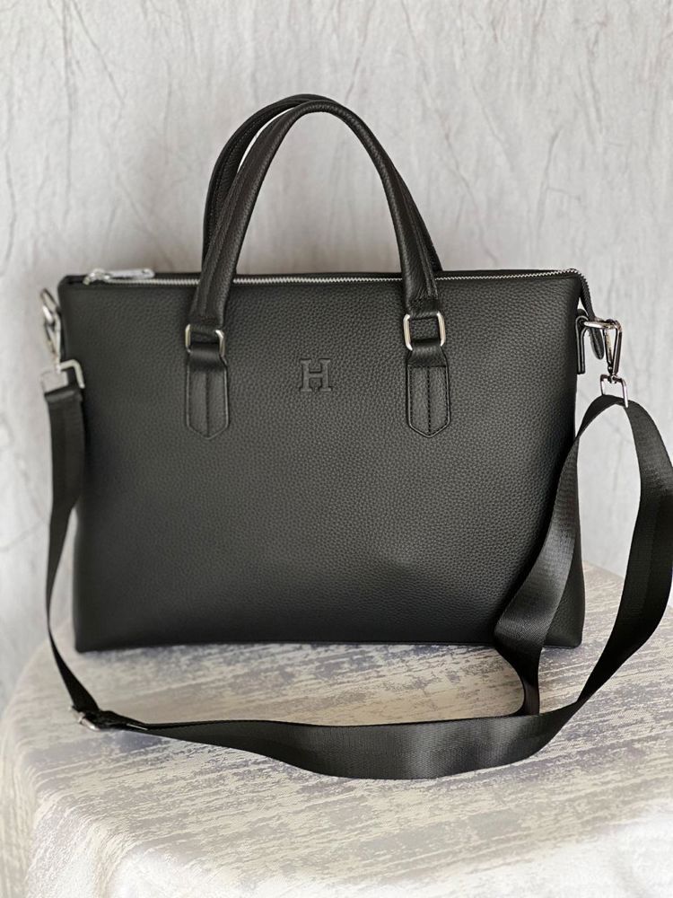 حقيبة كلاسيكية للأعمال (H-Signature Classic Briefcase)._thumbnail_0