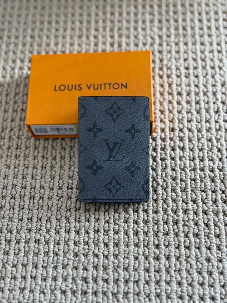 منظم بطاقات LV "بوكيت أورجنايزر" - إصدار الأناقة العصرية_thumbnail_4