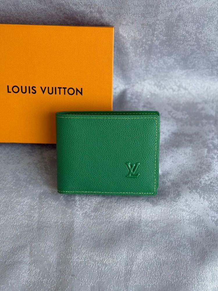 محافظ "إل في" الكروماتيك - عصرية بلمسات فنية (LV Chromatic & Artistic Wallet Collection)_thumbnail_0