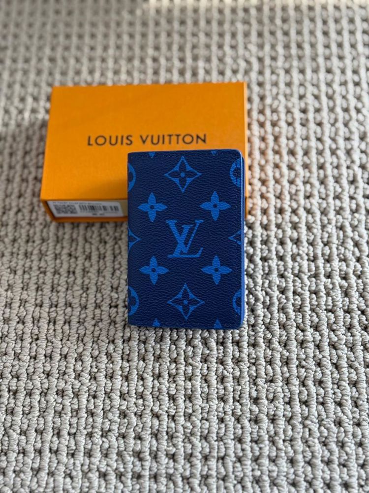 منظم بطاقات LV "بوكيت أورجنايزر" - إصدار الأناقة العصرية_thumbnail_5