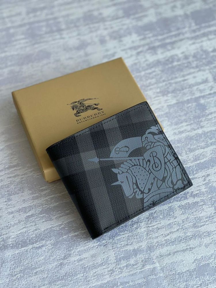 محافظ "لندن تشيك" الفاخرة - بربري كلاسيك (Burberry London Check & Charcoal Collection)_thumbnail_1