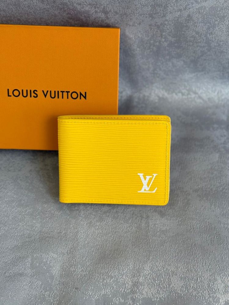 محافظ "إل في" الكروماتيك - عصرية بلمسات فنية (LV Chromatic & Artistic Wallet Collection)_thumbnail_3